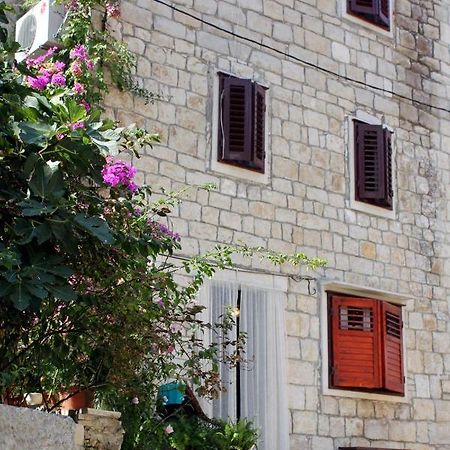 Apartments By The Sea Pucisca, Brac - 770 Exterior foto