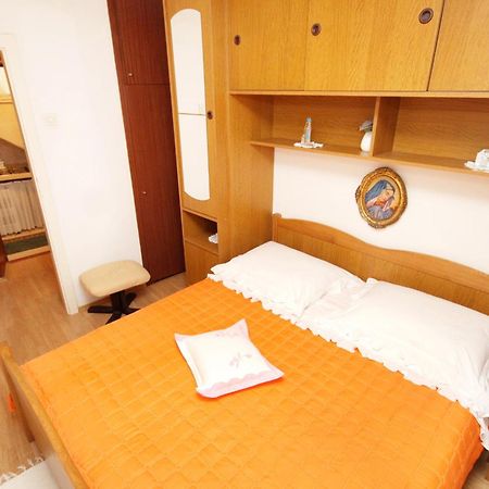 Apartments By The Sea Pucisca, Brac - 770 Zimmer foto