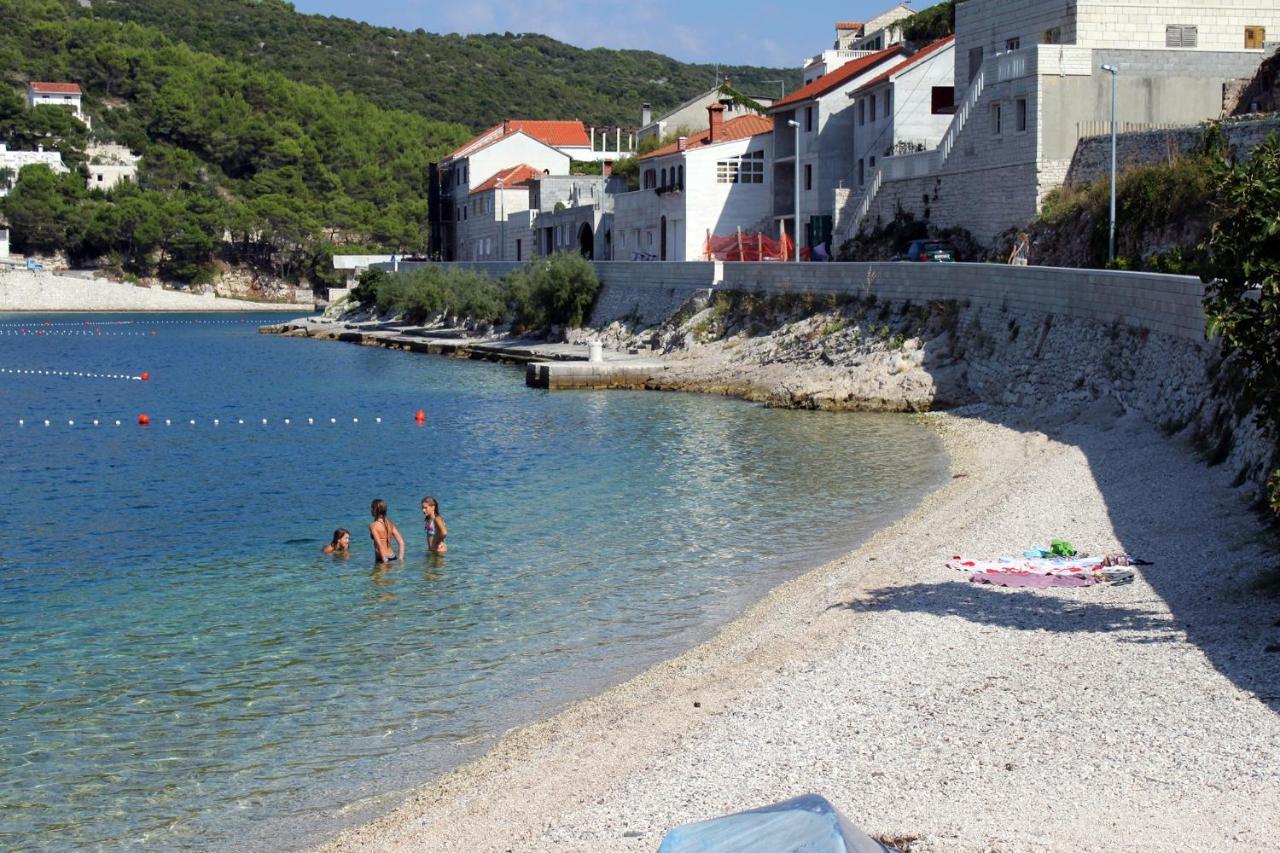 Apartments By The Sea Pucisca, Brac - 770 Exterior foto